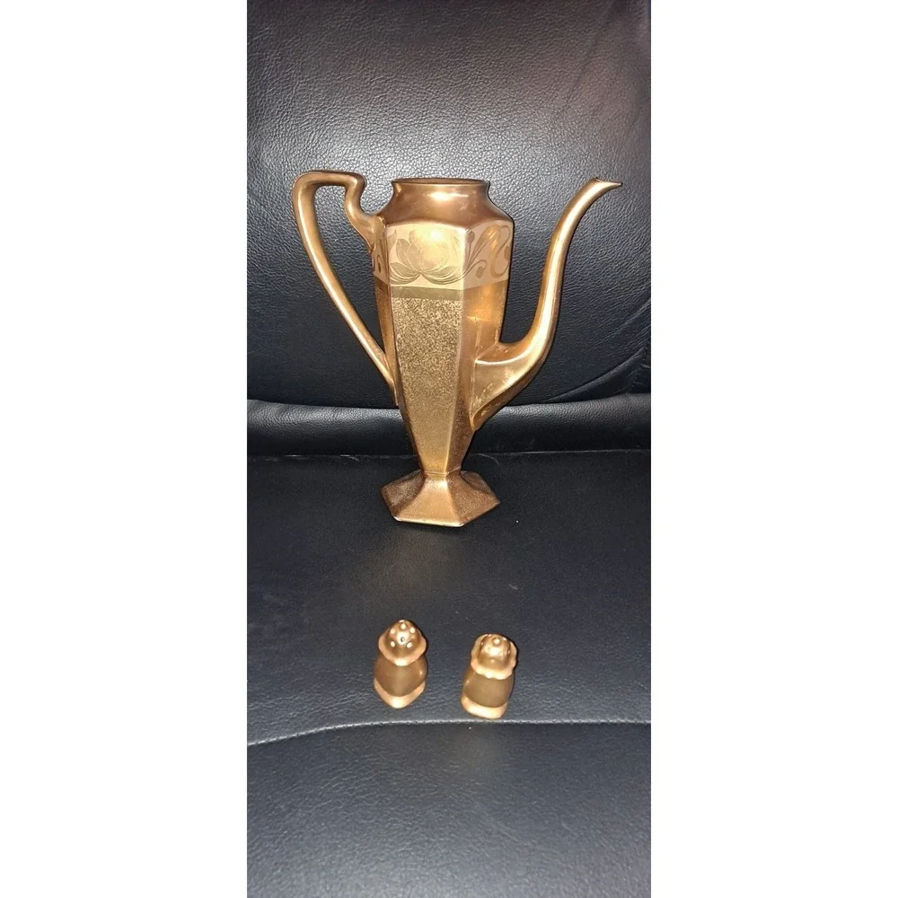 B&G Limoges Gold‎ 3-Piece Set - Coffee/Tea Pot (No Lid) Salt & Pepper Shaker